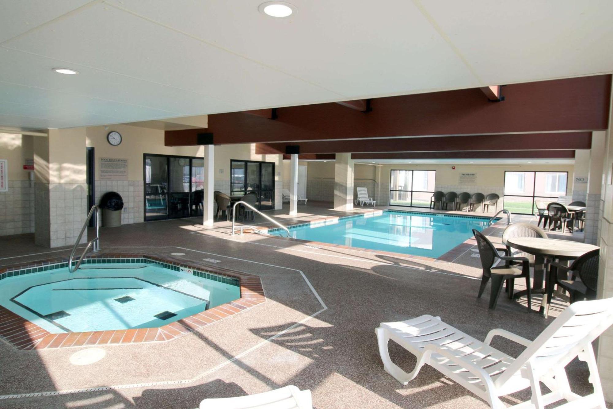 Country Inn & Suites By Radisson, Council Bluffs, Ia 외부 사진